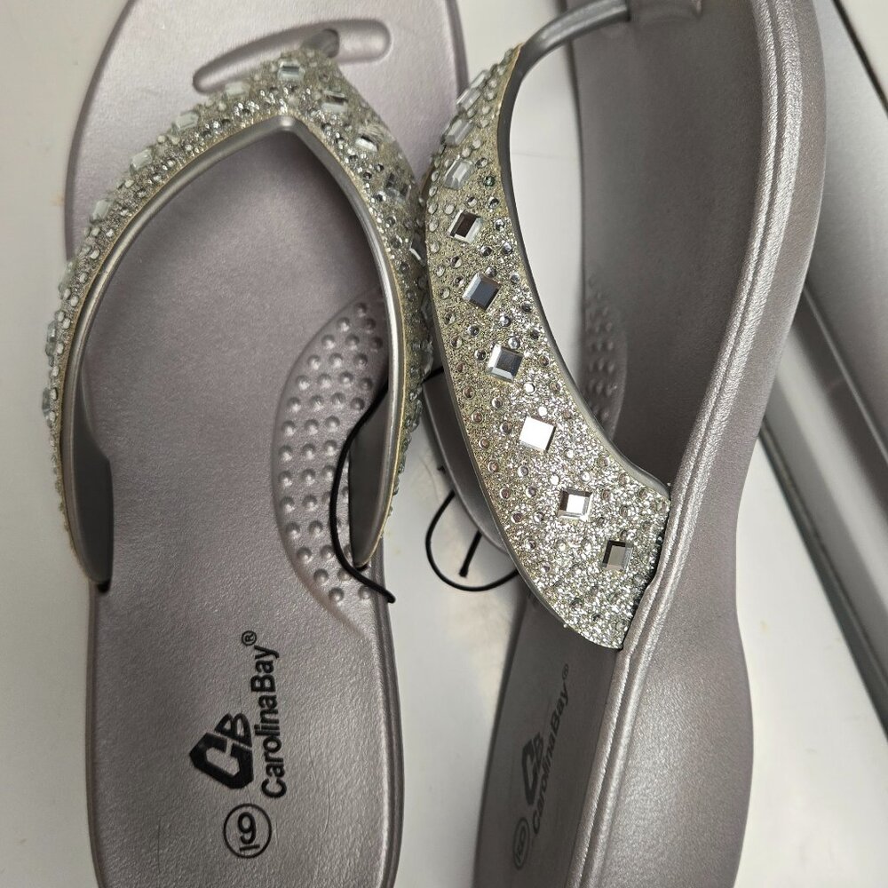 Size 9 Ladies Silver Sandals